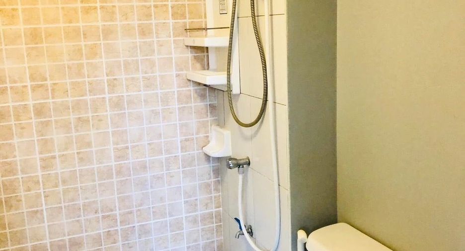 For rent 2 bedrooms condo in Lat Krabang, Bangkok