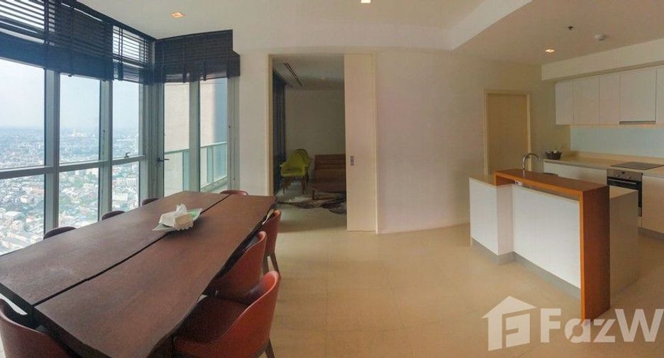 Condo en alquiler de 3 habitaciones en Sathon, Bangkok