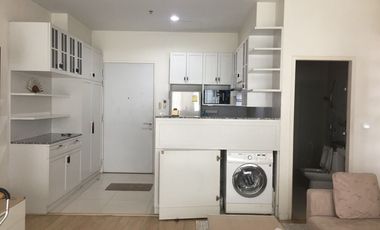 À louer 1 chambre condo à Bang Kapi, Bangkok