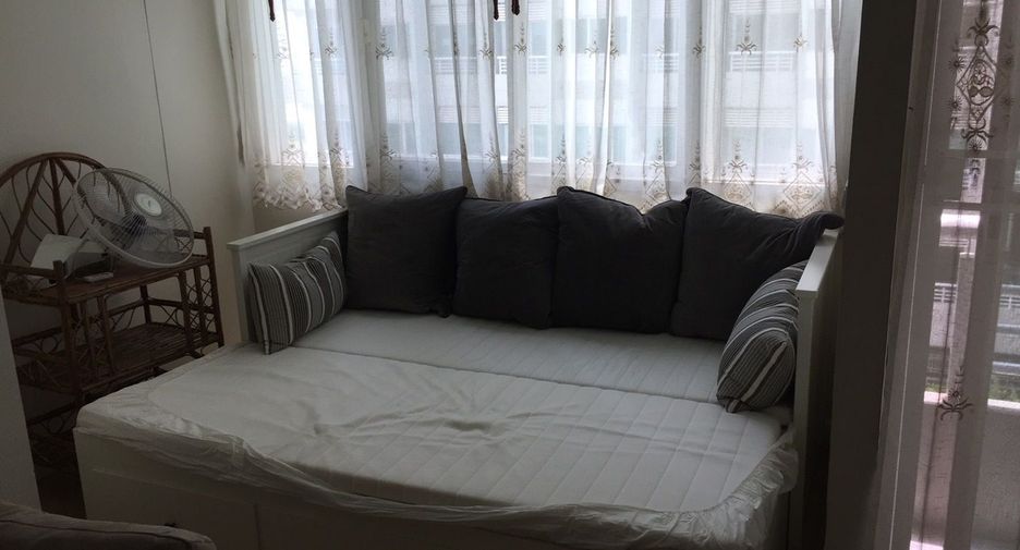 For rent 1 Beds condo in Bang Kapi, Bangkok