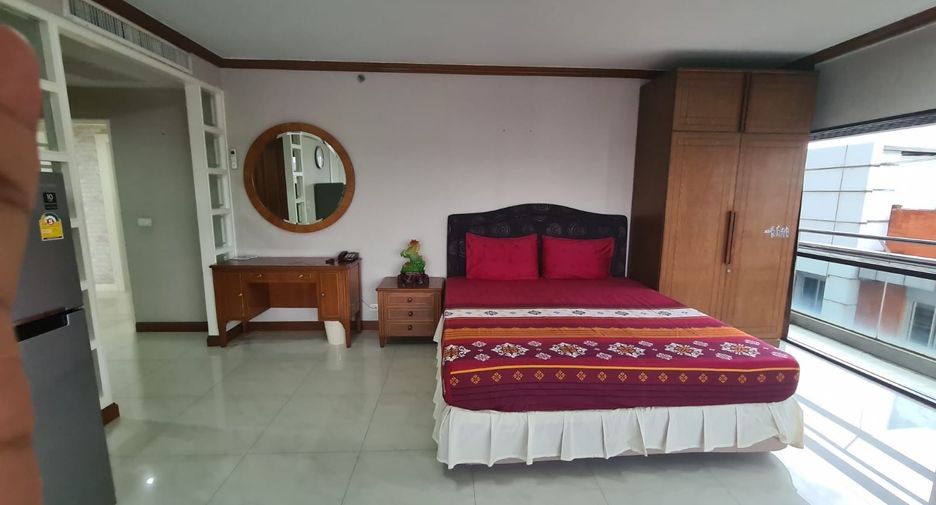 Condo en alquiler de 2 habitaciones en Sathon, Bangkok