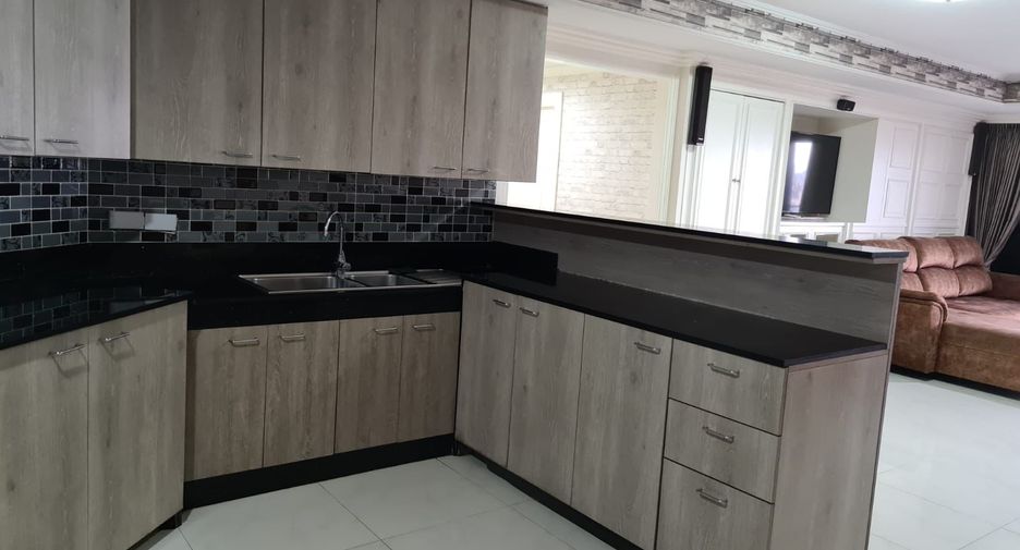 Condo en alquiler de 2 habitaciones en Sathon, Bangkok