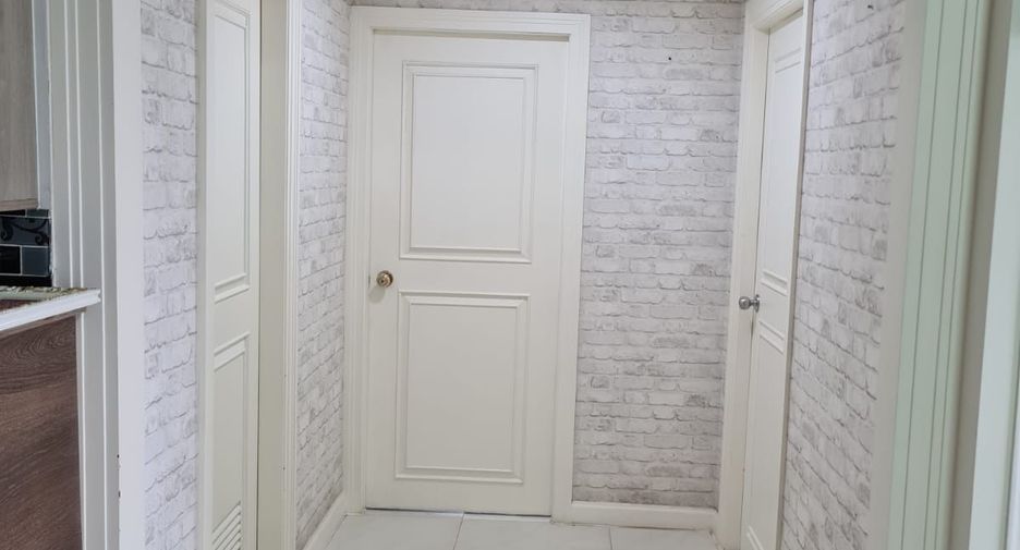 Condo en alquiler de 2 habitaciones en Sathon, Bangkok