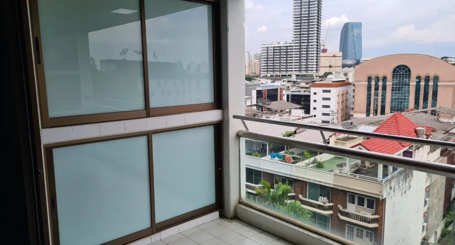 Condo en alquiler de 2 habitaciones en Sathon, Bangkok