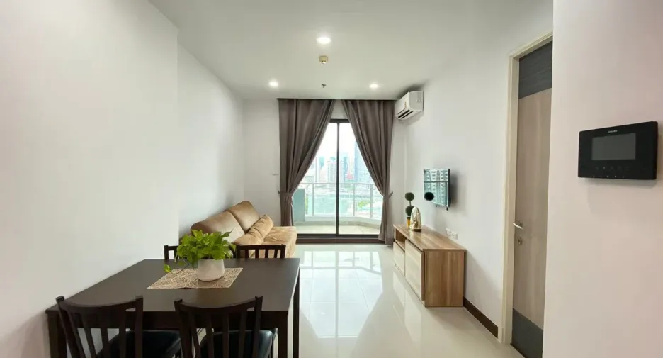 Wohnung zur Miete mit 1 Zimmer in Watthana, Bangkok