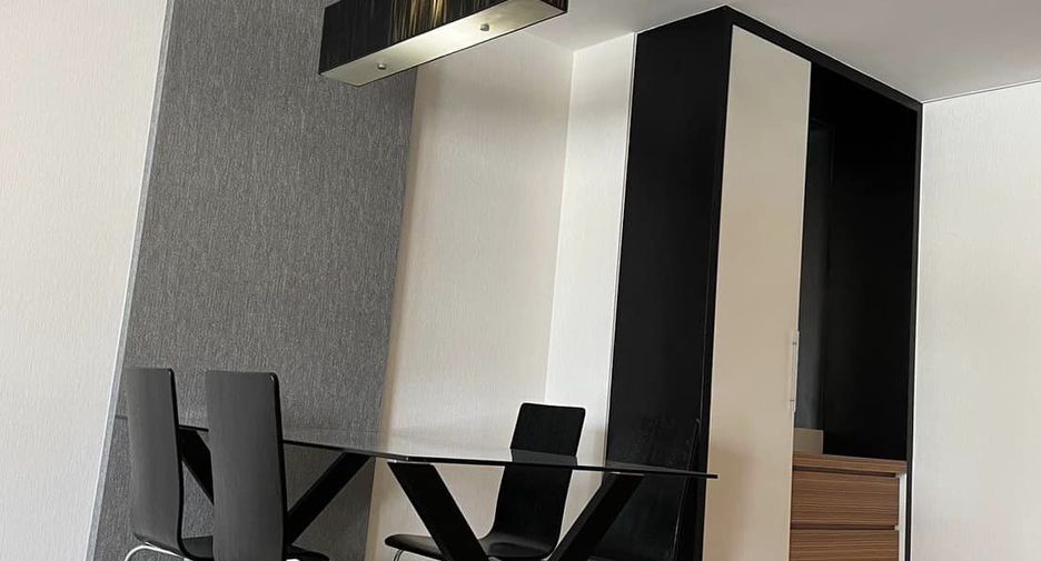 For rent studio condo in Khlong Toei, Bangkok