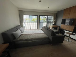 Wohnung zur Miete mit Studio in Khlong Toei, Bangkok