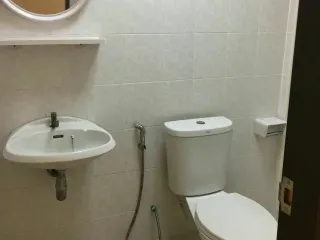 For rent 4 bedrooms townhouse in Bang Na, Bangkok
