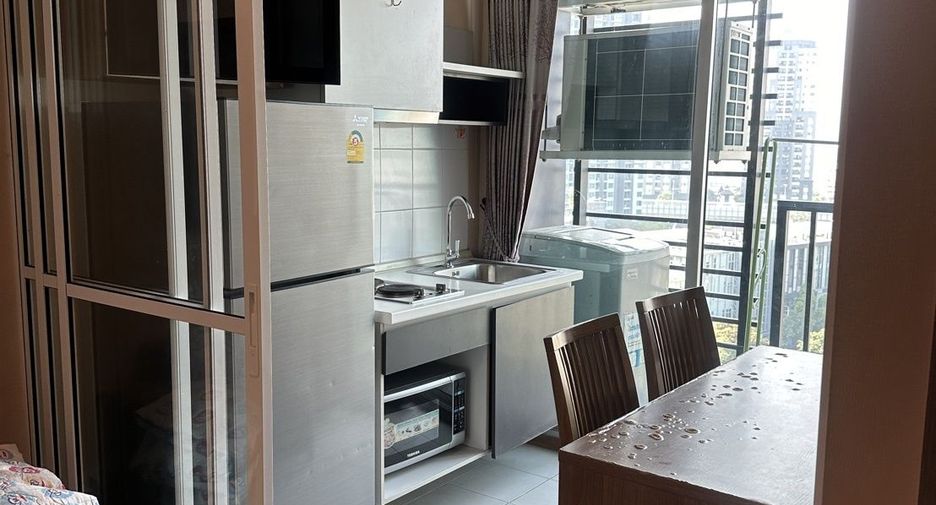 For rent 1 bed condo in Watthana, Bangkok