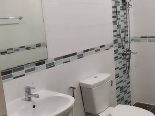 For rent 4 bedrooms townhouse in Saphan Sung, Bangkok