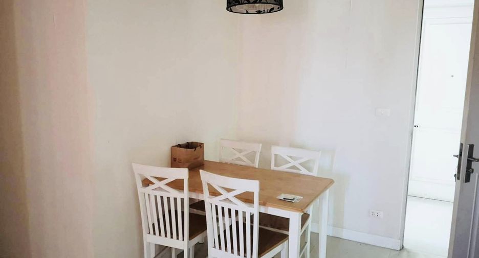 Condo en alquiler de 2 habitaciones en Khlong San, Bangkok