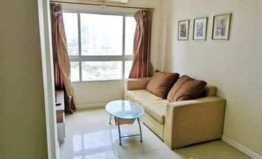For rent 2 bedrooms condo in Khlong San, Bangkok