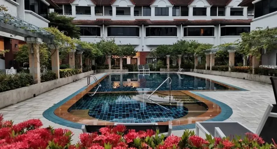 Reihenhaus zur Miete mit 4 Zimmer in Watthana, Bangkok