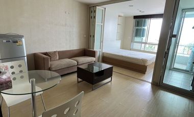 Condo en alquiler de 1 habitaciones en Bang Kho Laem, Bangkok