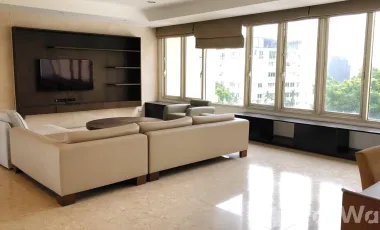 À louer 4 chambres condo à Watthana, Bangkok