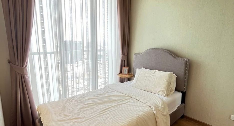 For rent 2 bedrooms condo in Khlong Toei, Bangkok