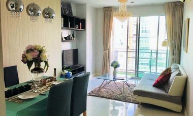 Condo en alquiler de 3 habitaciones en Khlong Toei, Bangkok