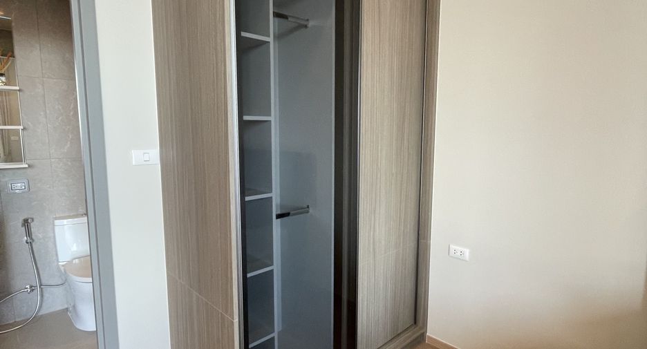 For rent 1 bed condo in Sathon, Bangkok