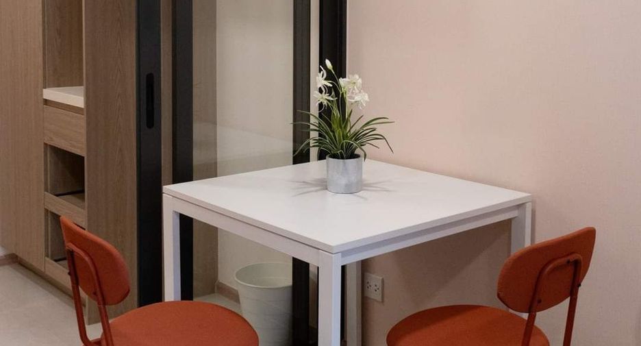 For rent 1 bed condo in Bang Rak, Bangkok