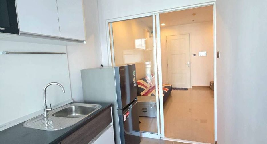 À louer 1 chambre condo à Huai Khwang, Bangkok