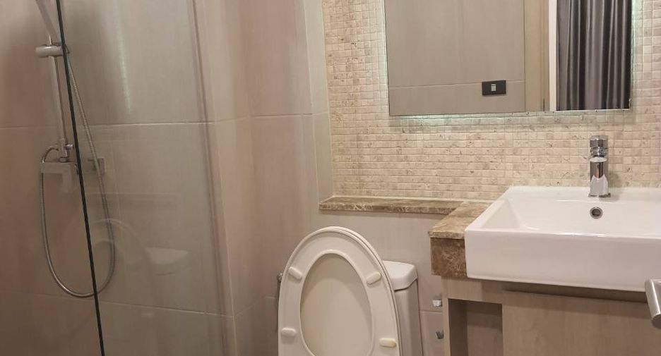 À vendre 1 chambre condo à Sattahip, Chonburi