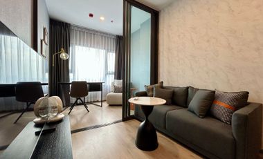 Condo en alquiler de 1 habitaciones en Khlong Toei, Bangkok