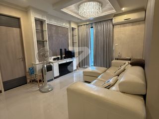 For rent 2 bedrooms condo in Ratchathewi, Bangkok
