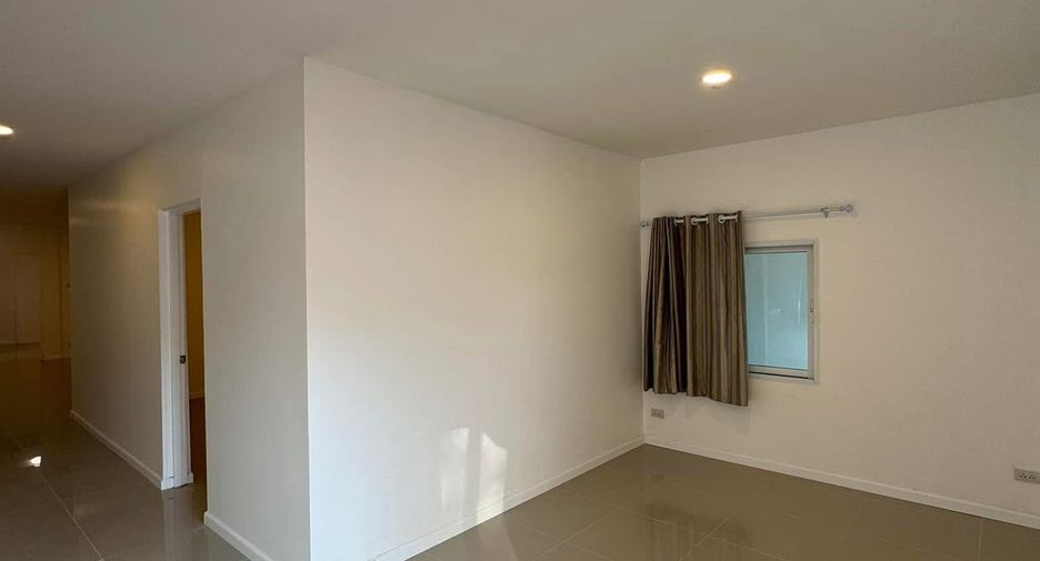 Casa en venta de 2 habitaciones en Bang Lamung, Chonburi