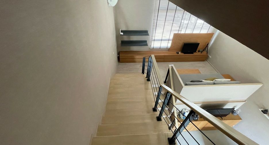 Reihenhaus zum Kauf und zur Miete mit 3 Zimmer in Yan Nawa, Bangkok