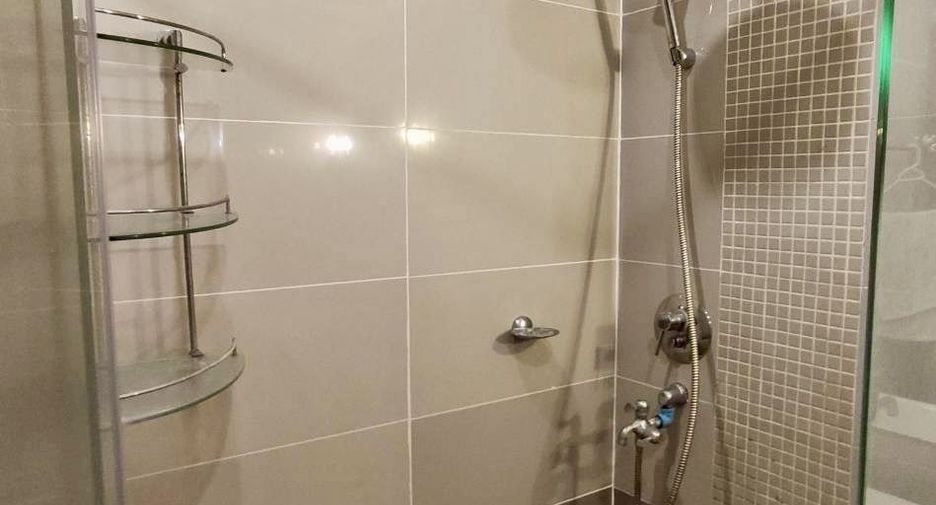 For rent 2 bedrooms condo in Bang Kho Laem, Bangkok