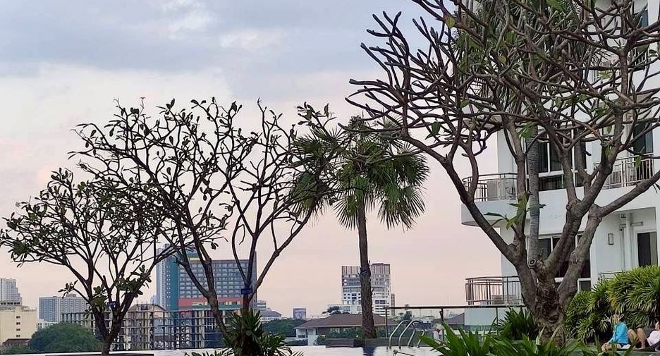 For rent 2 bedrooms condo in Bang Kho Laem, Bangkok