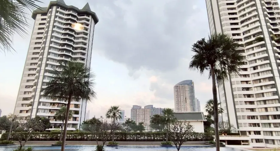 For rent 2 bedrooms condo in Bang Kho Laem, Bangkok