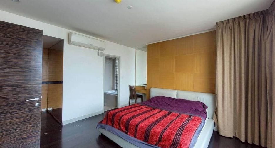 For rent 2 bedrooms condo in Bang Kho Laem, Bangkok