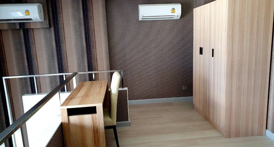 Condo en alquiler de 1 habitaciones en Sathon, Bangkok