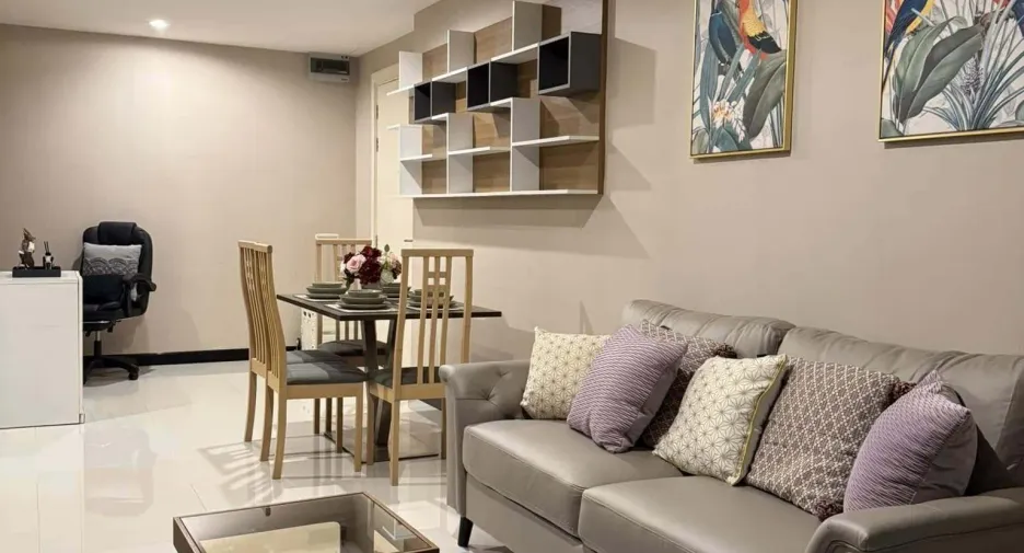 For rent 1 bed condo in Khlong Toei, Bangkok
