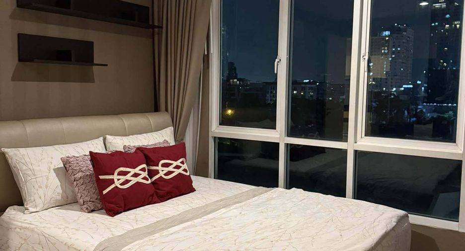 For rent 1 bed condo in Khlong Toei, Bangkok