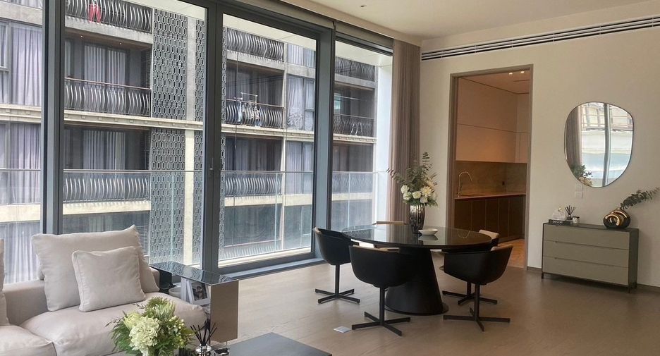 For rent 2 bedrooms condo in Pathum Wan, Bangkok