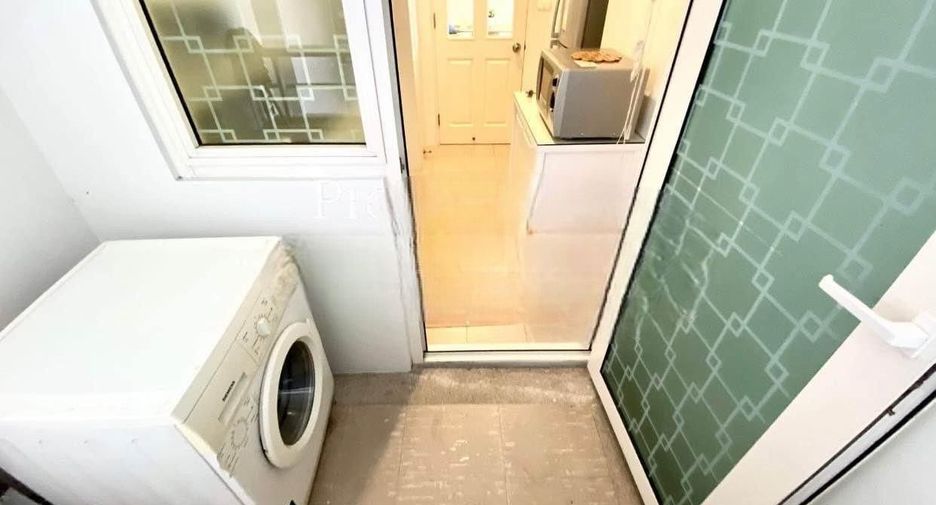 For rent 1 Beds condo in Khlong Toei, Bangkok
