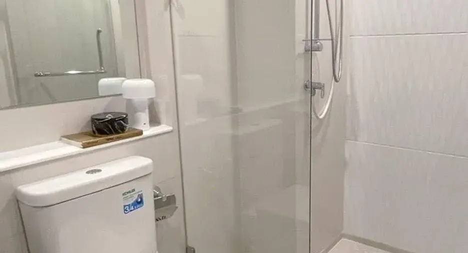 For rent 1 bed condo in Pathum Wan, Bangkok