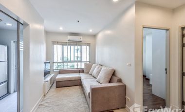 For rent 2 bedrooms condo in Khlong San, Bangkok