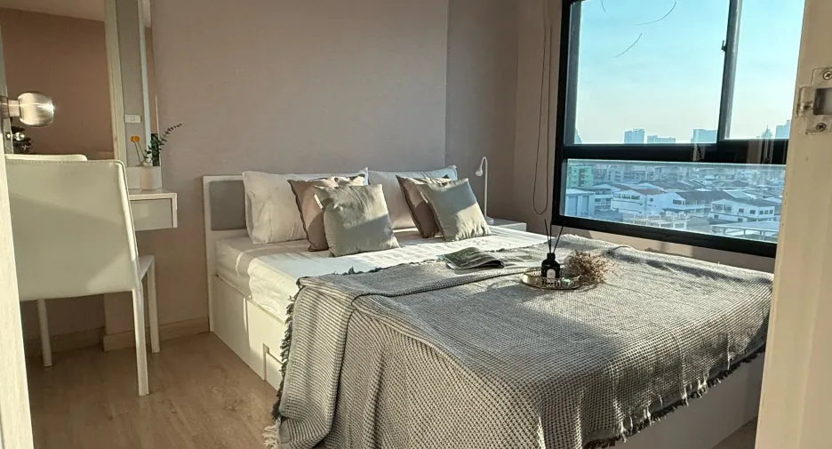 For rent 1 bed condo in Bangkok Yai, Bangkok