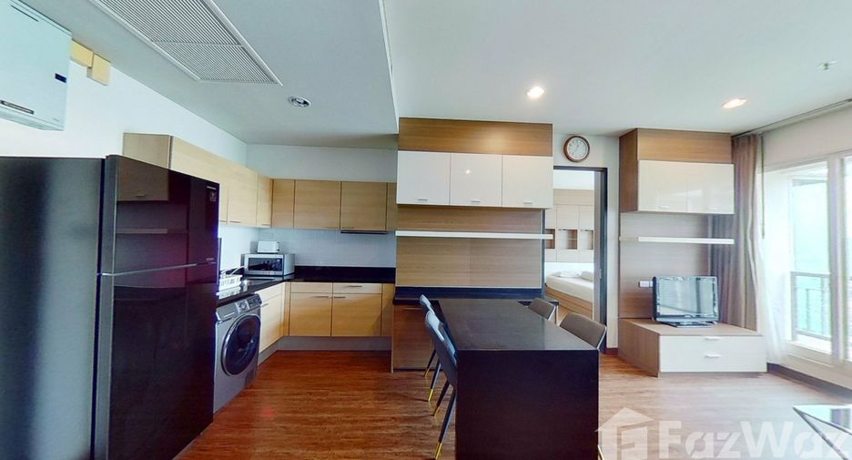 For rent 2 bedrooms condo in Pathum Wan, Bangkok