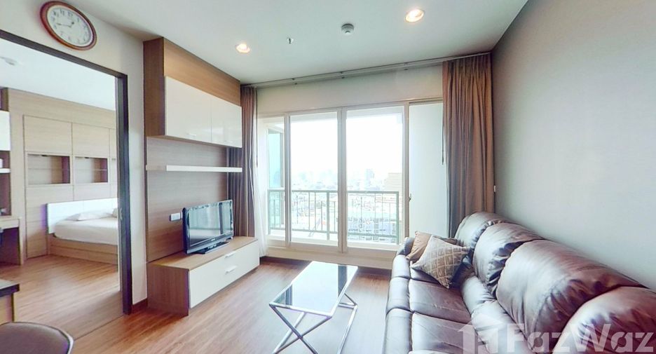 For rent 2 bedrooms condo in Pathum Wan, Bangkok