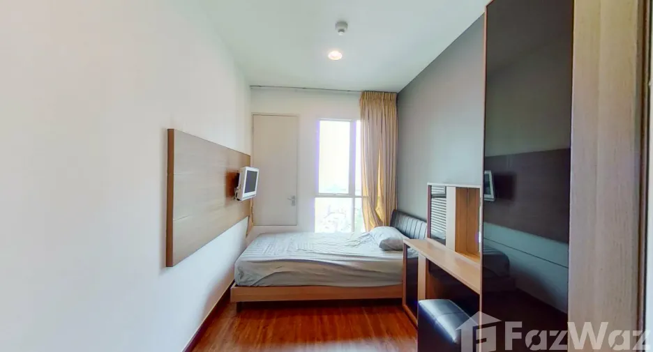 For rent 2 bedrooms condo in Pathum Wan, Bangkok
