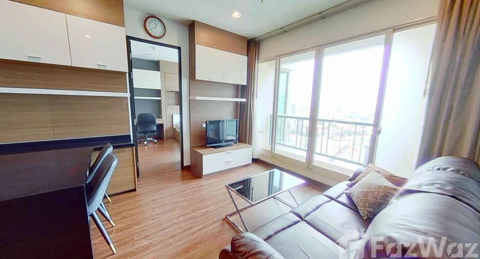 For rent 2 bedrooms condo in Pathum Wan, Bangkok