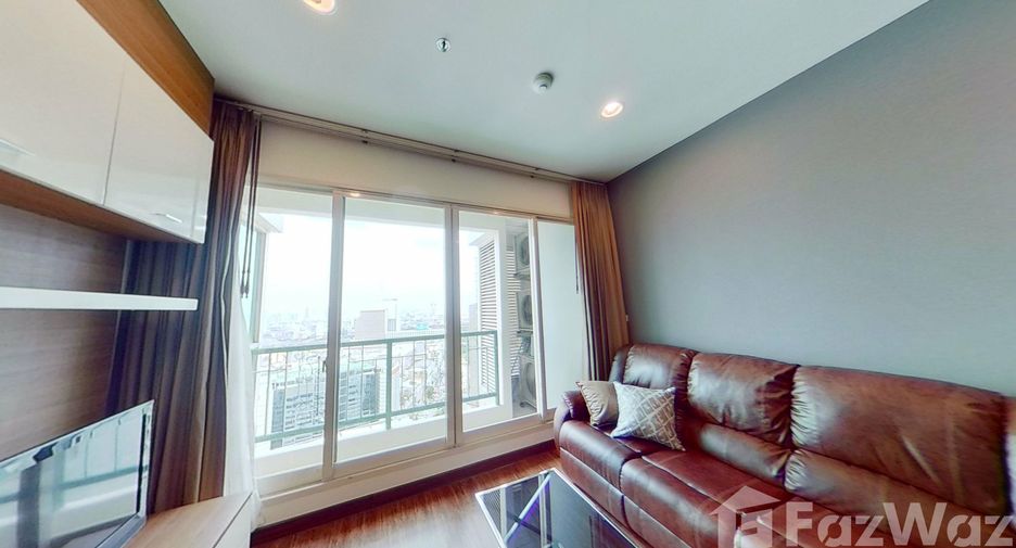 For rent 2 bedrooms condo in Pathum Wan, Bangkok