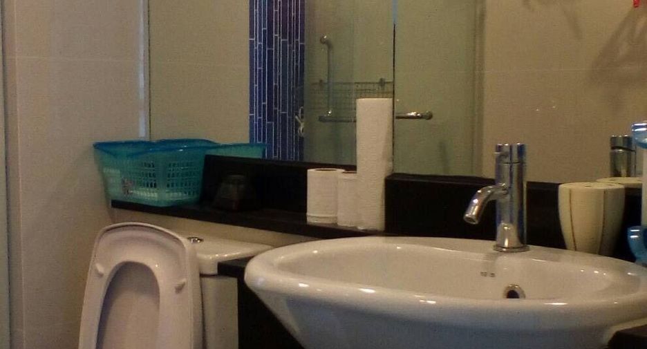 For rent 1 bed condo in Phra Khanong, Bangkok