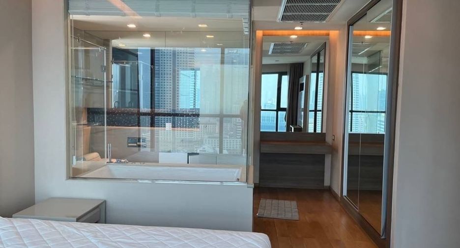 For rent 2 ベッドルーム condo in Sathon, Bangkok