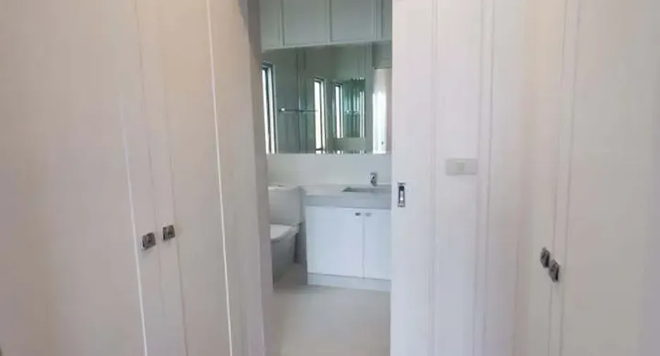 Condo en alquiler de 5 habitaciones en Pathum Wan, Bangkok