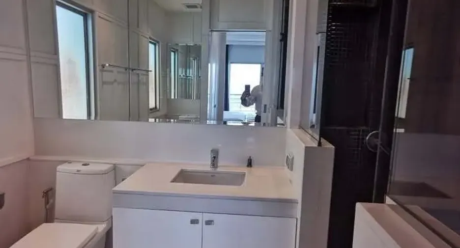 For rent 5 bedrooms condo in Pathum Wan, Bangkok